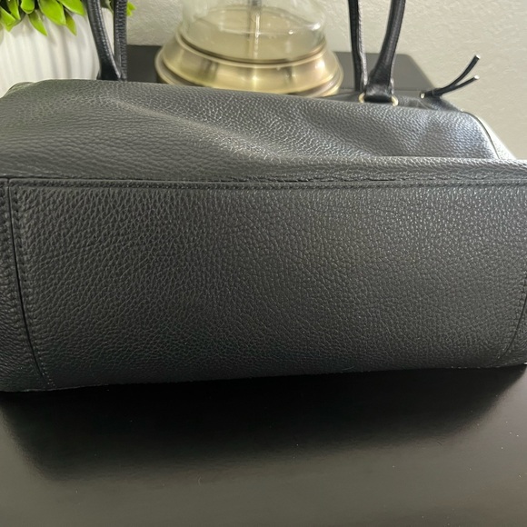 Kate Spade Purse - Picture 7 of 10